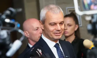 Възраждане ще сезира Конституционния съд за текстове в Закона за административното