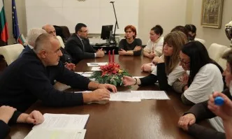 След срещата на Борисов с мед сестрите: МВР разширява проверките в болниците