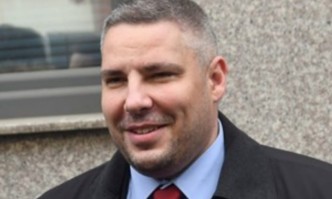 От Фейсбук профила на Методи ЛаловПитам Надежда Йорданова и Kiril