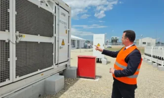 В Ловеч заработи най-голямото локално съоръжение за съхранение на електроенергия в целия Европейски съюз