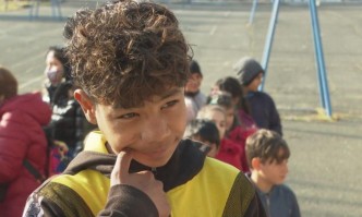 Грамота и торта за Исус от Айтос който намери и