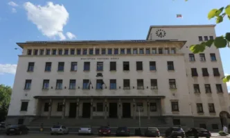 Президентът Илияна Йотова подписа указ за назначаването на Николай Неновски