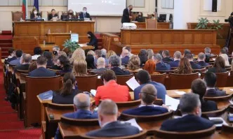 Депутатите се отказаха от изслушването на Борисов