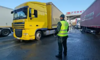 Спасените са от Сирия Палестина и ИракНад 30 мигранти са