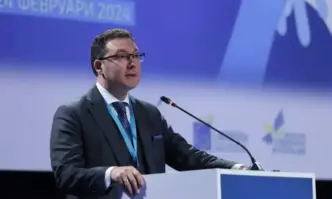 Г н Главчев се обади първо на мен Консултирах се с