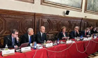 Венецианската комисия одобрява разделянето на ВСС