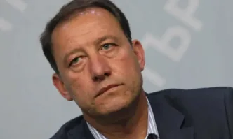 Бившият министър на отбраната и дългогодишен депутат от левицата Ангел