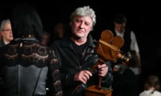 От профила във Фейсбук на Тома БиковКратко уточнение Директорът на