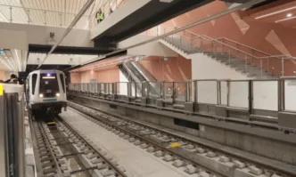 Ремонт спира метрото по линия 3, пускат автобуси по маршрута
