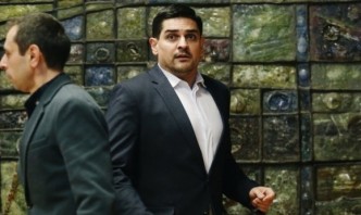 Футболният деател Петър Костадинов поиска оставката на спортния министър Радостин