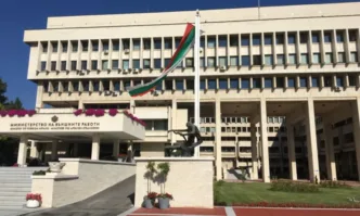 МВнР предлага увеличение с 20% на таксата за виза за дългосрочно пребиваване в страната