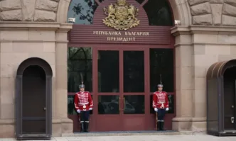 Това се случва два месеца след последните парламентарни избори които