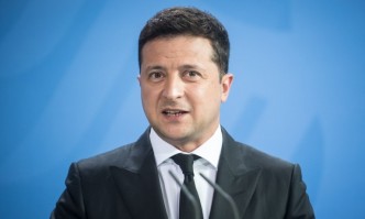 Украинският президент Володимир Зеленски обяви че е получил информация за
