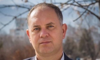 Кадиев: Върви разфасоване на министерства за удовлетворяване на партийни квоти