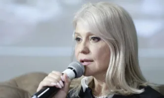 Тя е сключила договор със сина сиВърховният административен съд окончателно