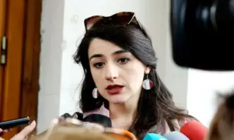 От Фейсбук профила на Лена БориславоваЦяла седмица гледаме неуспешните опити