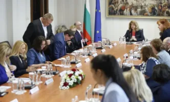 Новият състав на Централна избирателна комисия ЦИК встъпва в длъжност
