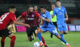 Локомотив София постигна трета поредна победа над Левски След успехите през