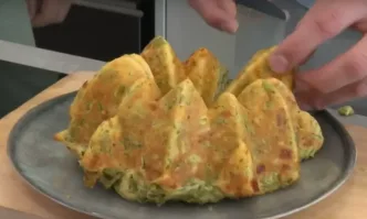 Кекс с маруля взриви социалните мрежи. Вижте как се приготвя