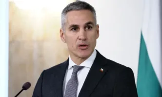 Министерският съвет внася жалба в КС срещу решението на парламента за Съвета за мир