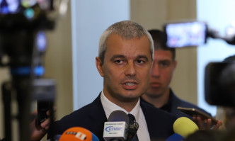 Костадинов пак се хвана на бас: На следващите избори БСП ще се бори за влизане в парламента!