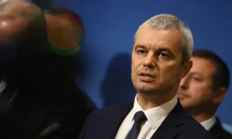 Лидерът на Възраждане Костадин Костадинов призова държавния глава Румен Радев