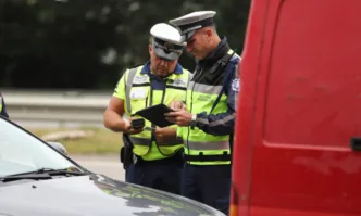 Друг шофьор управлявал автомобил във видимо нетрезво състояние с 3 87