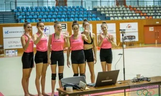 Българските гимнастички се срещнаха онлайн със своите фенове