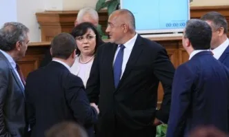 Борисов с устойчива и висока подкрепа, доверието към Нинова се срива с излизането на БСП от НС