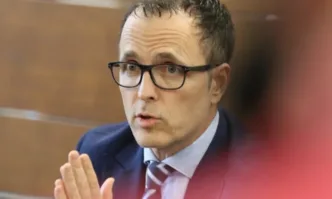 Стоян Мавродиев е бил на път за България за да