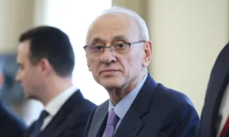 Здравният министър Силви Кирилов коментира че е необходимо обсъждане и