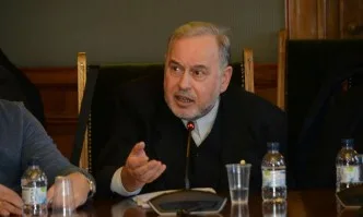 Бившият депутат Славчо Велков е във ВМА с коронавирус