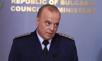 Министърът на вътрешните работи взе главите на почти всички полицейски