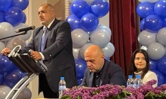 Кирил Петков заяви че цената на природния газ ще бъде