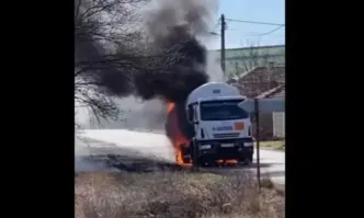 Евакуация в димитровградско село, след като цистерна с газ пламна в движение