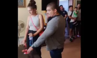 С него още трима младежи хвърлиха червените си книжки Членове