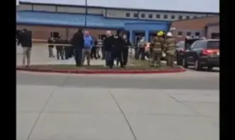 Стрелба в училище в американския щат Айова взе жертви съобщава