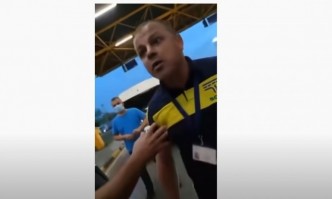 Служителят на БГ ТОЛ който беше сниман да псува и