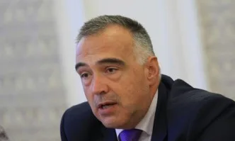 Антон Кутев: Договорка с ГЕРБ ще бъде унищожителна за БСП