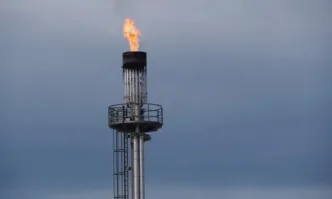 Русия изгаря ежедневно газ на стойност 10 млн. долара, предназначен за Европа