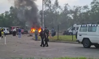 Най малко трима души загинаха при серията от широкомащабни руски въздушни