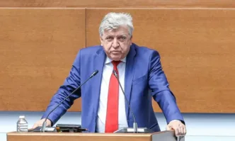 Министър Манол Генов: Вотът на недоверие за околната среда е правно и фактологично необоснован