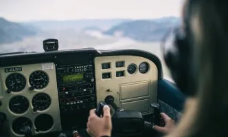 Туристически хеликоптер със 7 души на борда изчезна на Хаваите