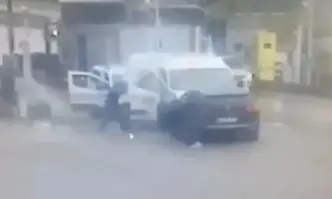 При засада: Затворник избяга във Франция, двама полицаи бяха убити (ВИДЕО)