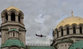 Броени часове остават до старта на Новогодишния концерт на площад