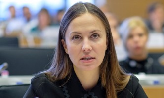 Българският евродепутат Ева Майдел ГЕРБ ЕНП изпрати писмо до Фейсбук в