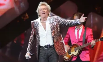 Сър Род Стюарт зашемети персонала на петзвезден шотландски хотел като