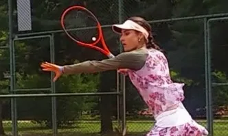 Евтимова и Михайлова са четвъртфиналистки в Анталия