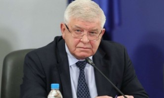 Кирил Ананиев: Незнание или престъпна небрежност водят към криза българските финанси