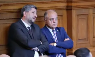 От Фейсбук профила на Виктор ДимчевЗа новото мегадясно обединение бих